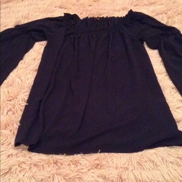 Top - Picture 1 of 8